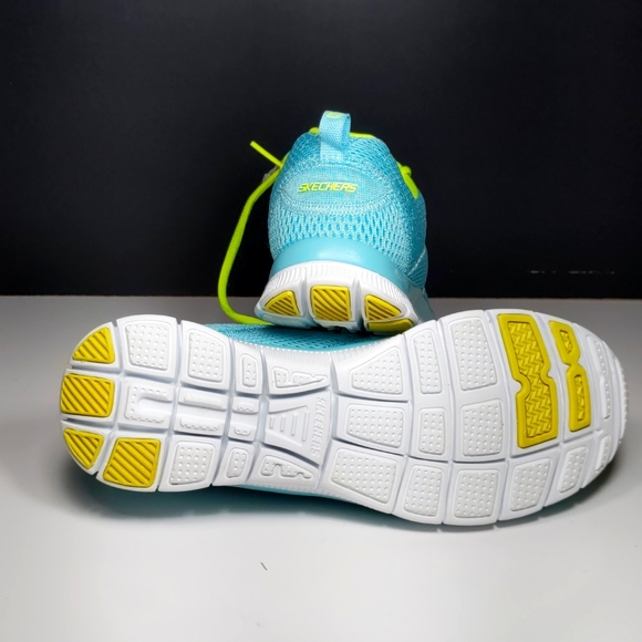 Skechers Skech-Knit Blue-Green Sneakers - Picture 5 of 9